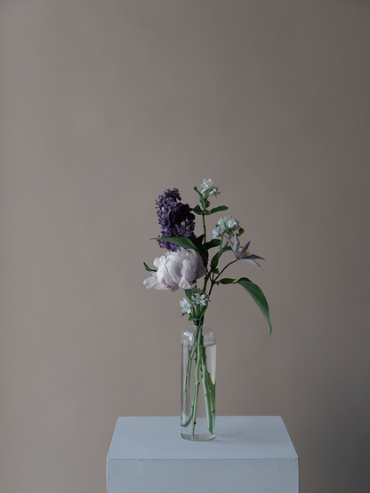 Vancouver Florist - Vancouver Flower Delivery - Bud Vase Arrangement